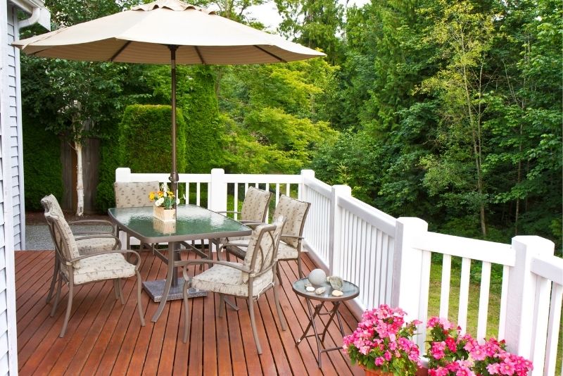 raised deck with seating